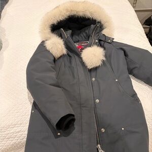 Moose Knuckles Original Stirling Parka – 90/10 Down – Size M